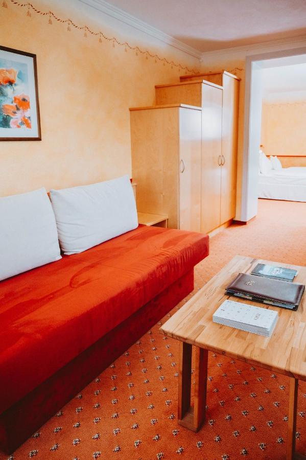 Hotel Bruecklwirt Никласдорф Экстерьер фото