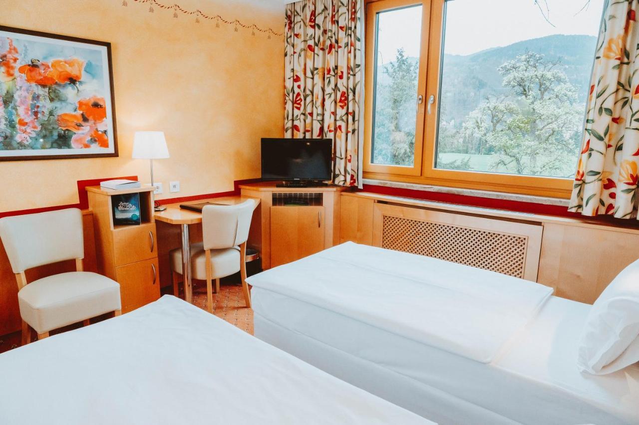 Hotel Bruecklwirt Никласдорф Экстерьер фото