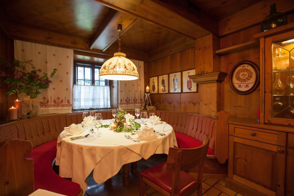 Hotel Bruecklwirt Никласдорф Экстерьер фото