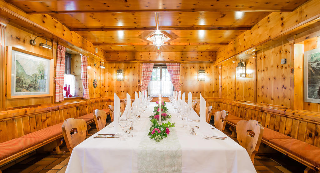 Hotel Bruecklwirt Никласдорф Экстерьер фото